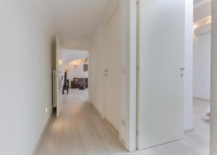 شقة Santo Stefano Art & Design *