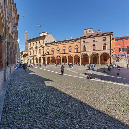 Santo Stefano Art & Design شقة