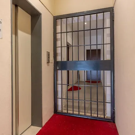 Santo Stefano Art & Design Appartement *